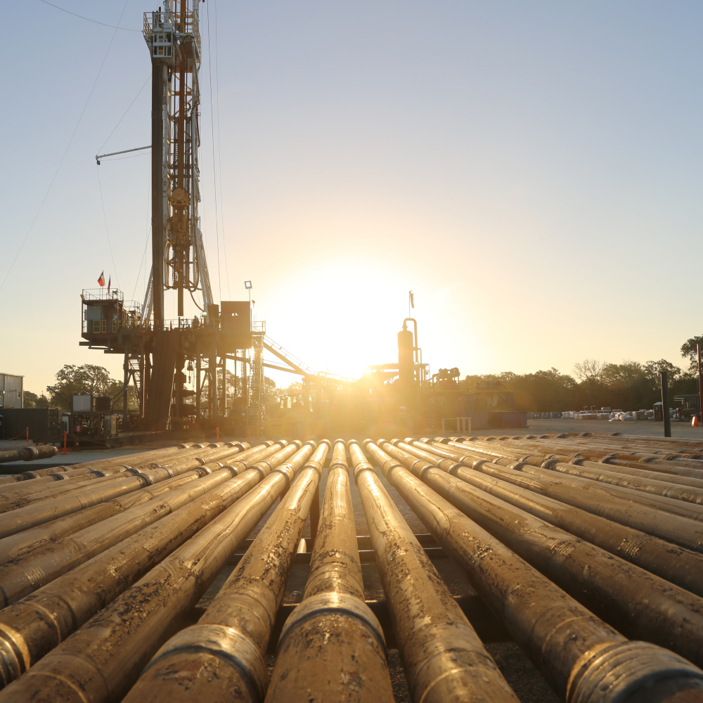 Heavy weight drill pipe in the yard